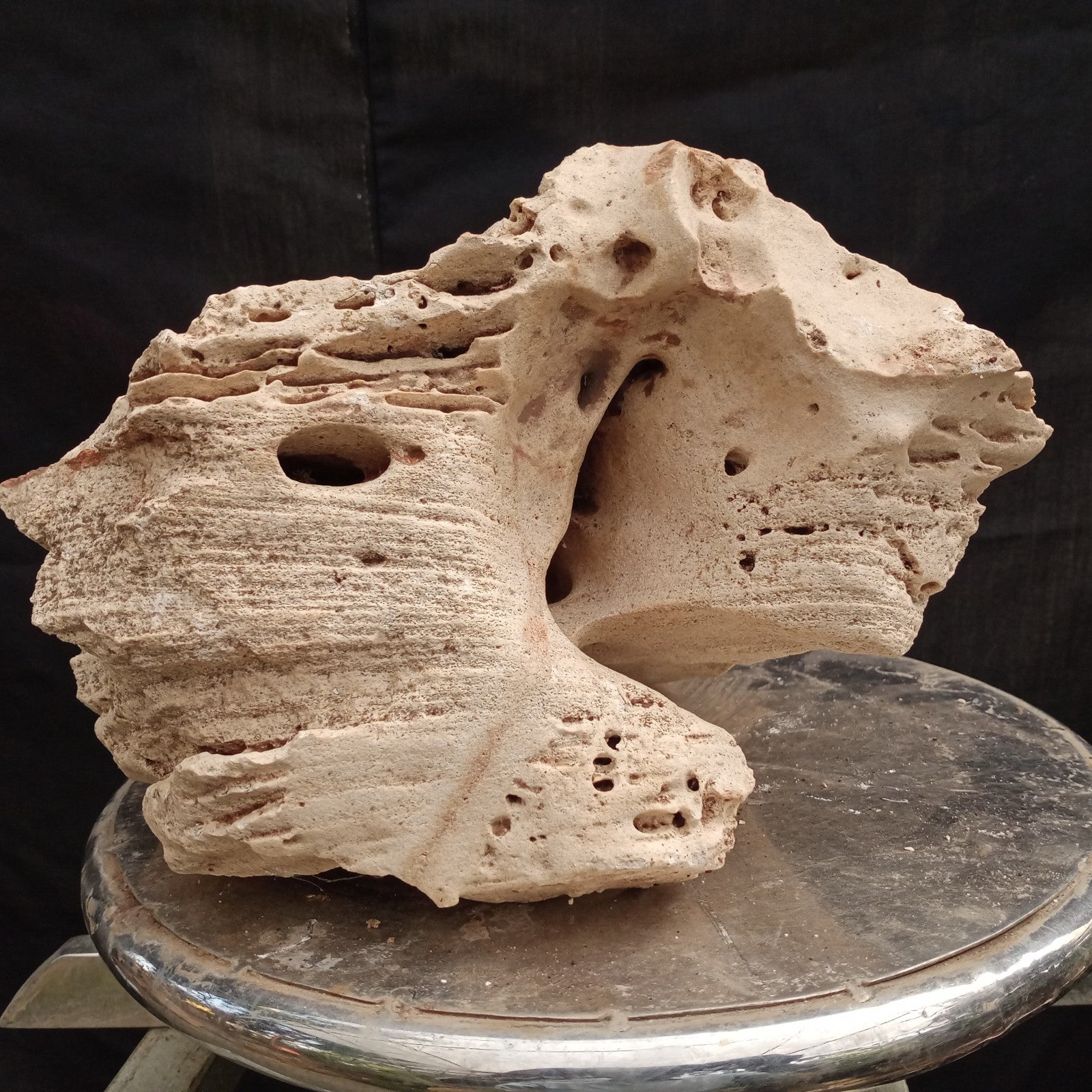 Natural Rock (5 to 8 kg)